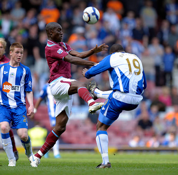 在激烈竞争 在激烈竞争